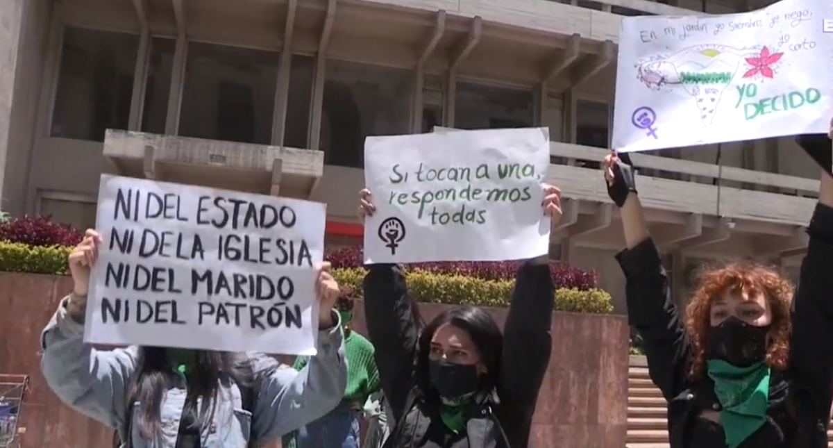 Feministas colombianas piden a la Corte despenalizar el aborto