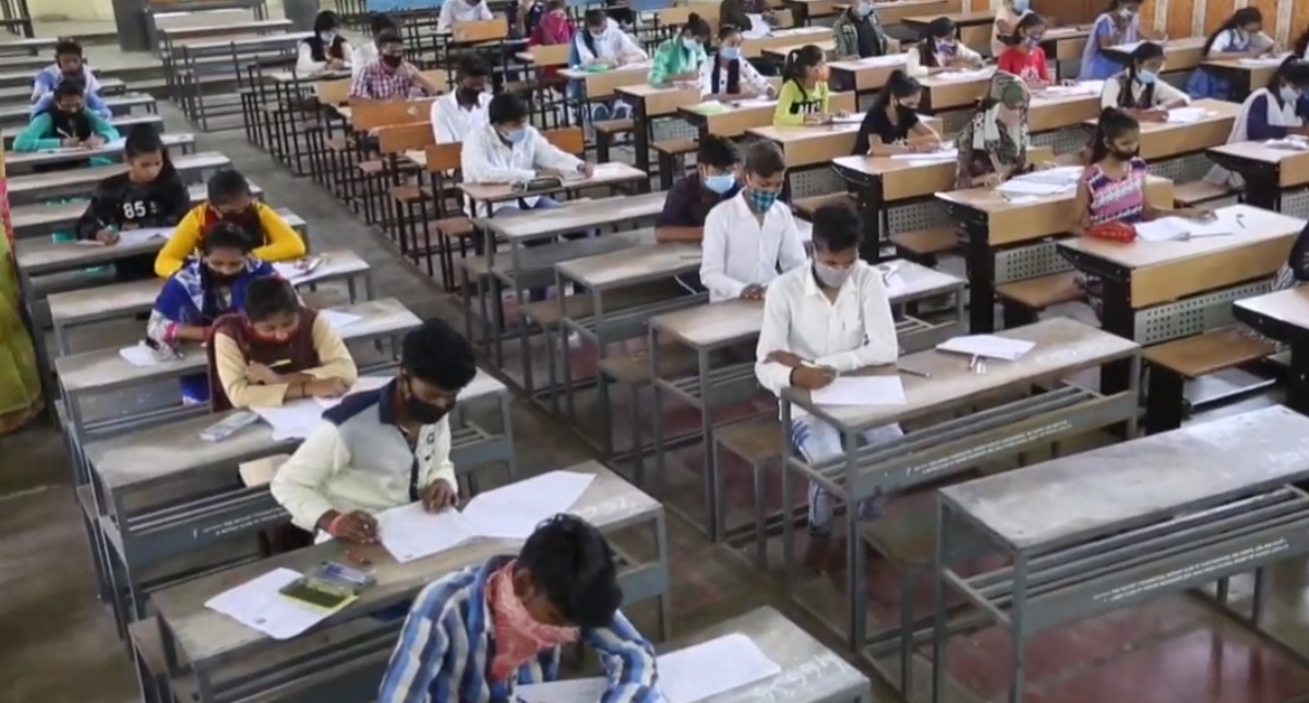 La India reabre parcialmente sus escuelas por primera vez desde marzo