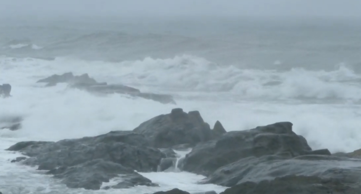 Tokio y el este de Japón, en alerta por el tifón Dolphin Tokio y el este de Japón, en alerta por el tifón Dolphin