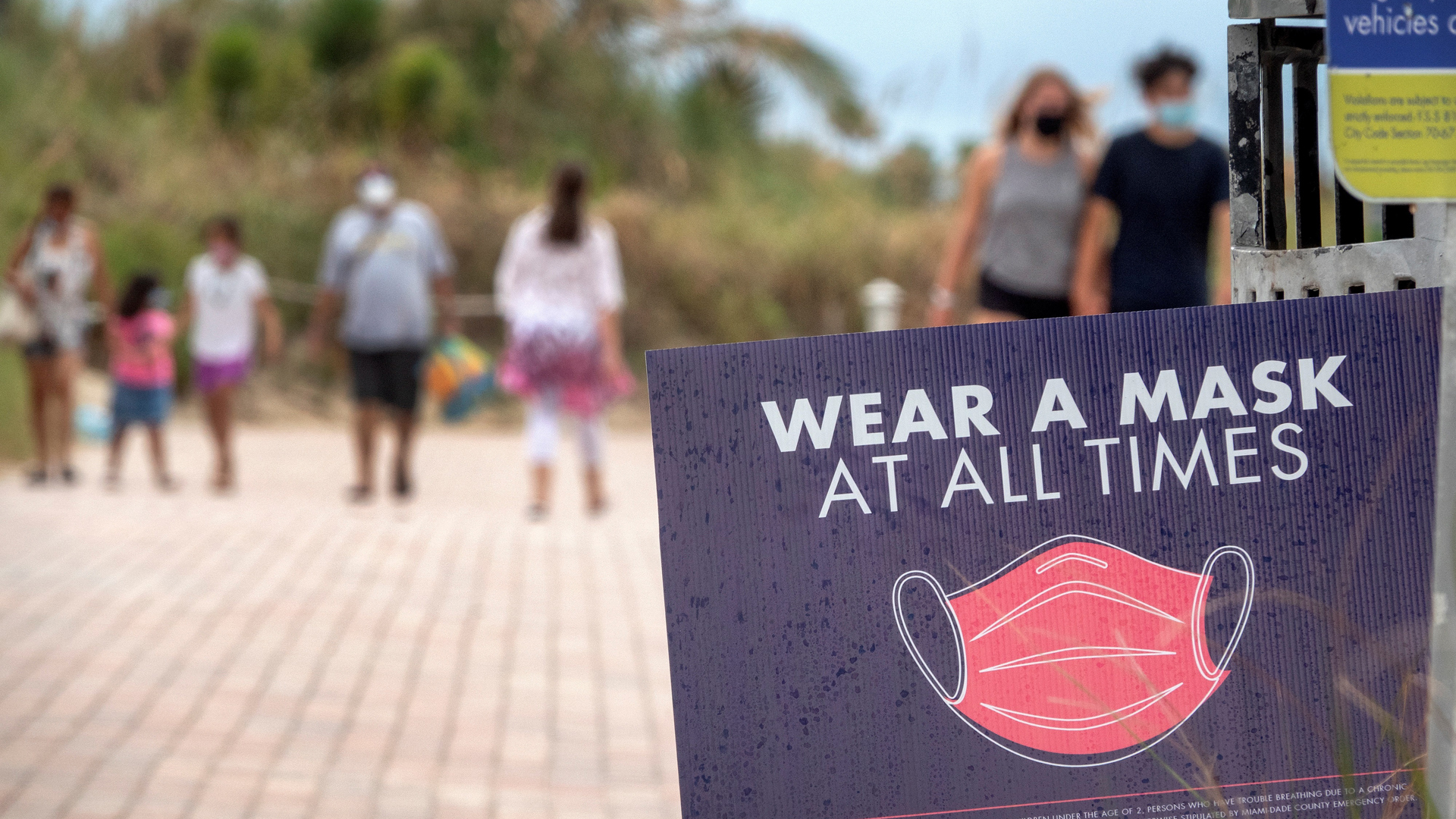 Proyectan hasta 217 mil muertes en EE.UU. por COVID-19 para octubre