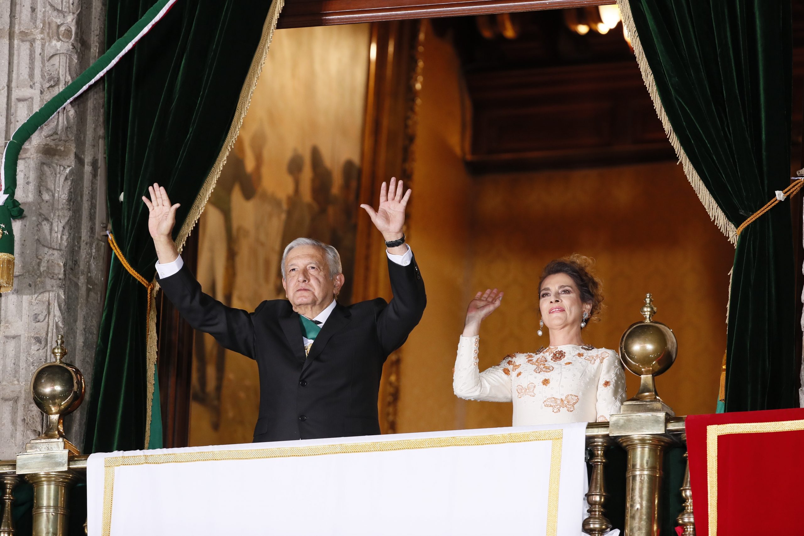 En un Zócalo vacío por la pandemia, AMLO recuerda en Grito de Independencia a pueblos indígenas, fraternidad y la esperanza - lopez-obrador-grito-de-independencia-4-scaled