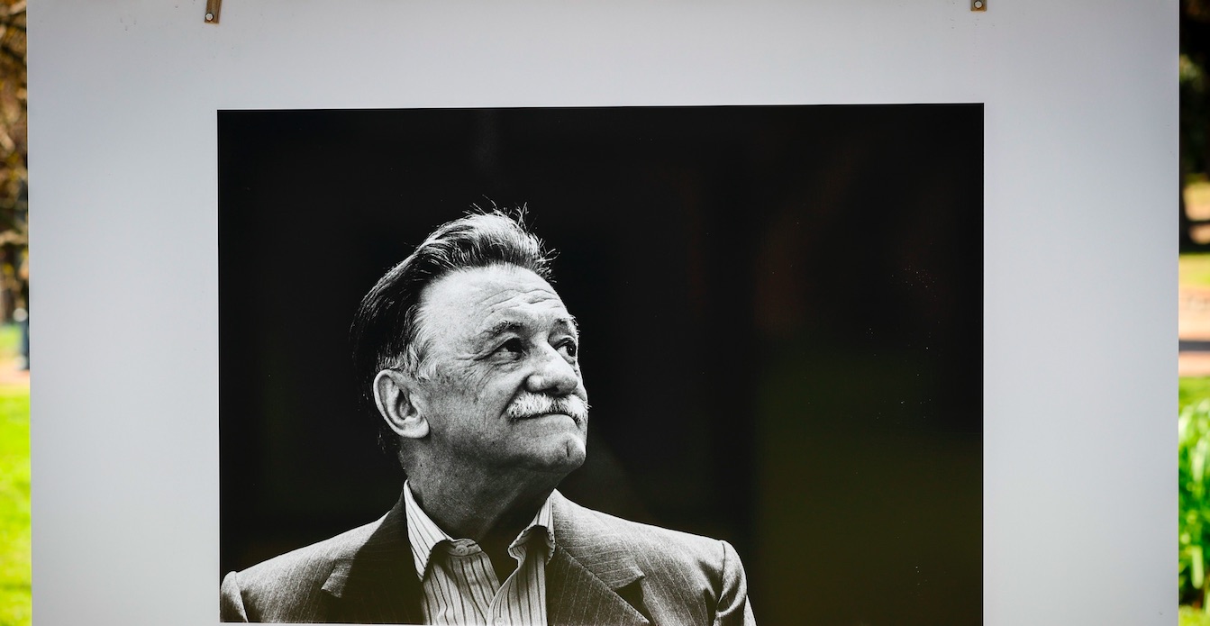 Inauguran, en Montevideo, exposición con motivo del centenario del nacimiento de Mario Benedetti