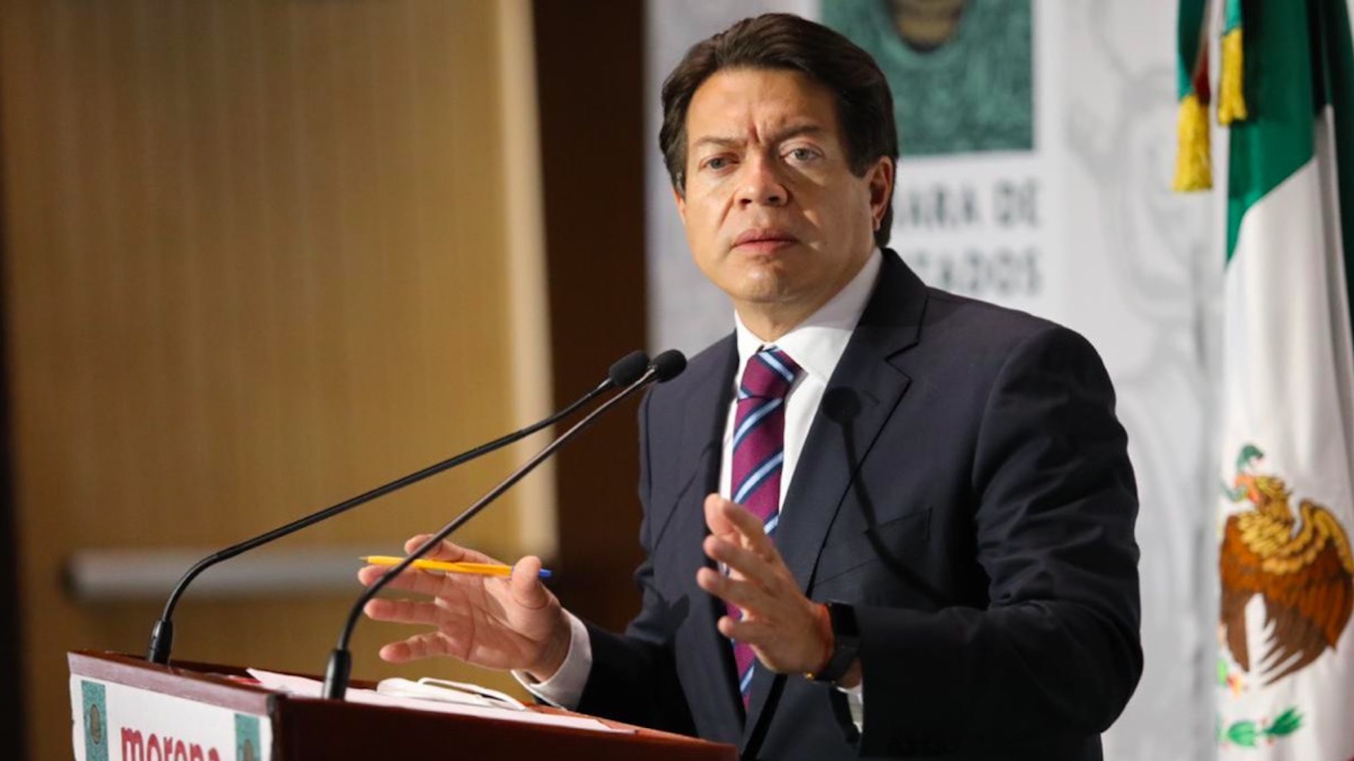 Mario Delgado da positivo a COVID-19; presenta síntomas leves