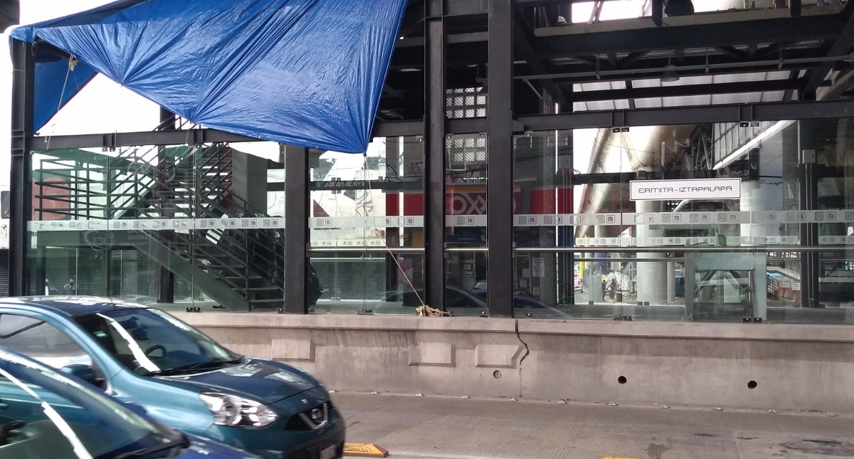 Cerrada la estación Ermita del Metrobús por lluvias atípicas
