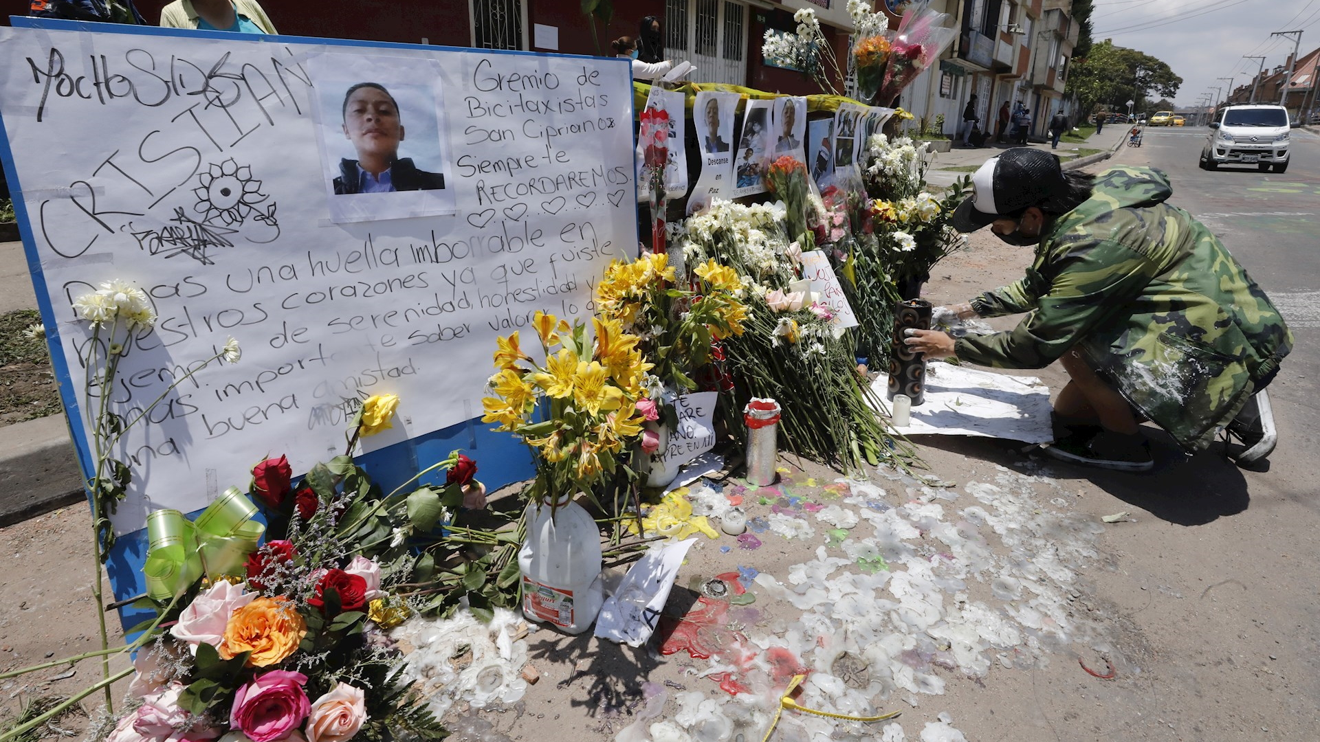 Aumentan a 13 los muertos durante protestas en Colombia contra la brutalidad policial