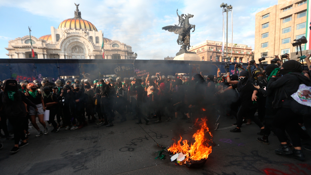 AMLO acusa infiltrados en el movimiento feminista; “hay mucha gente molesta” por cambios en México, dijo AMLO acusa infiltrados en el movimiento feminista; “hay mucha gente molesta” por cambios en México, dijo