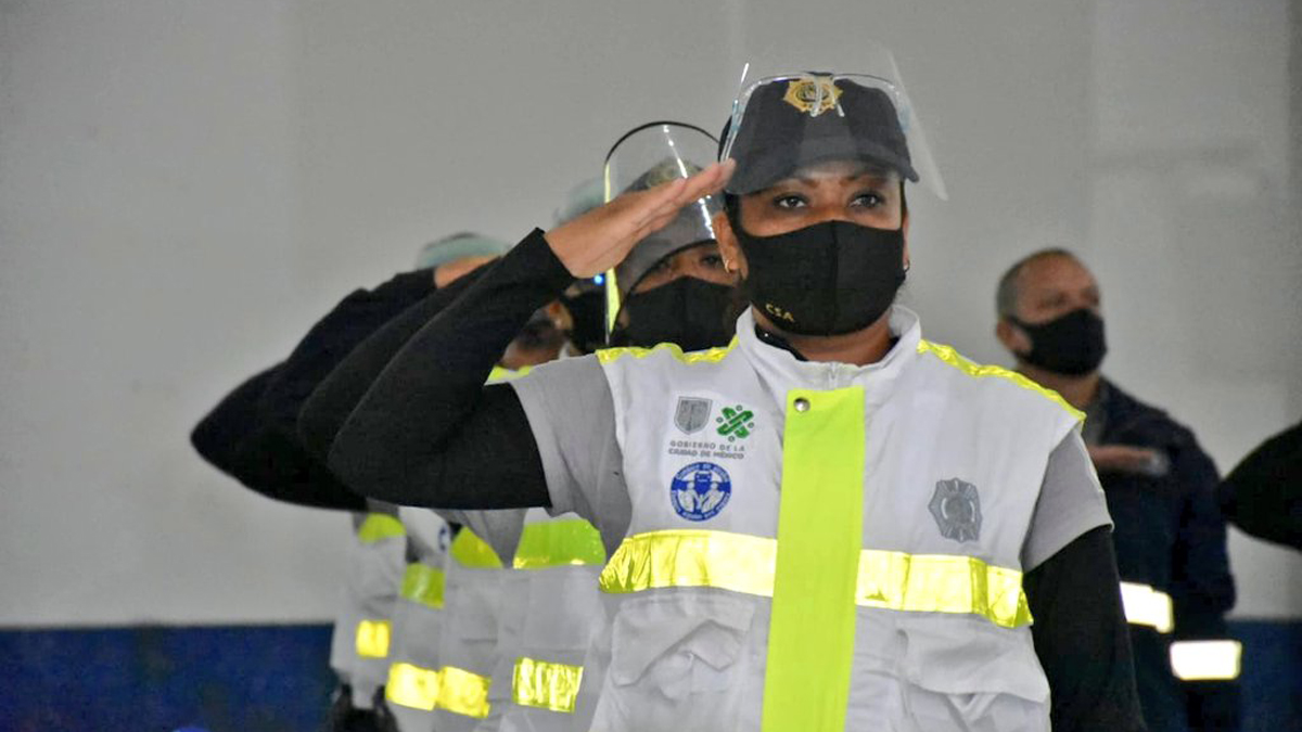 Modifican en CDMX disposiciones del Alcoholímetro; autos irán directo al corralón - nuevos-oficiales-del-alcoholimetro