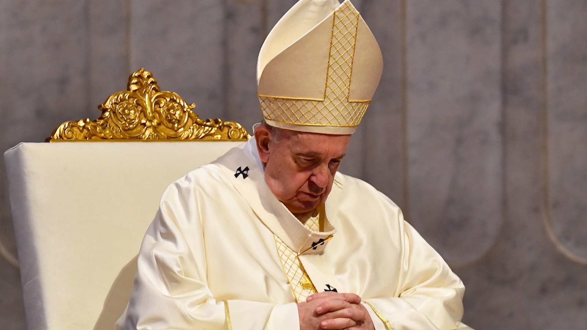 Papa Francisco pide que vacuna contra COVID-19 sea universal