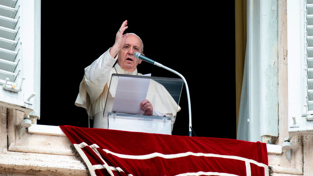 Papa Francisco retoma contacto con los fieles en las audiencias tras seis meses