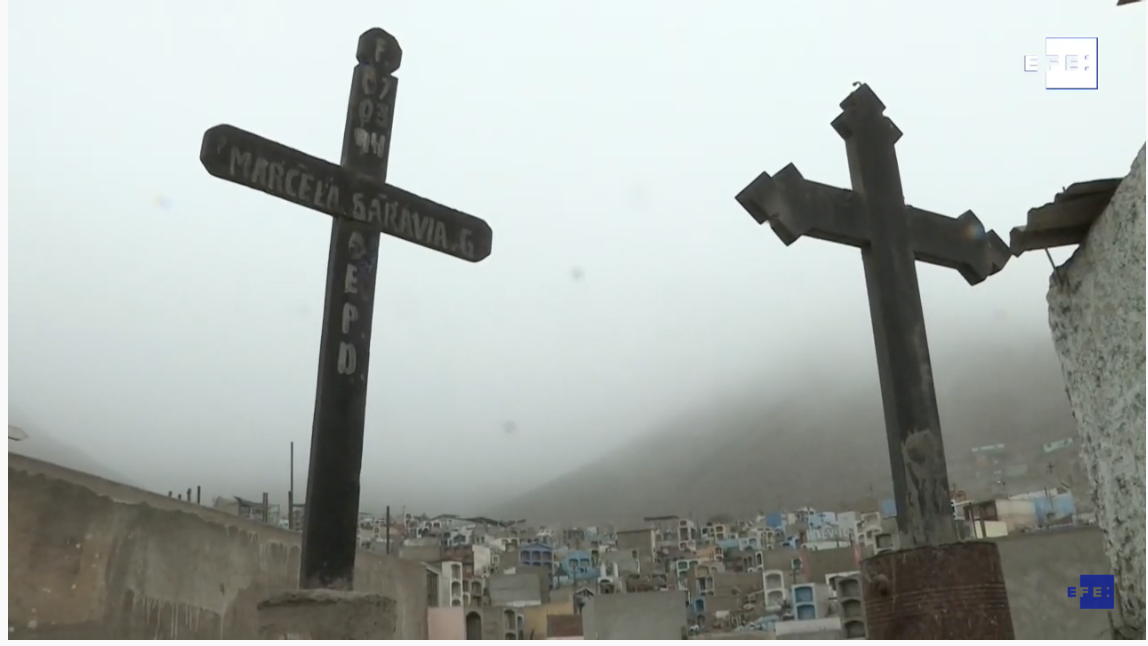 Médicos regresan a huelga en el país con mayor mortalidad de COVID-19