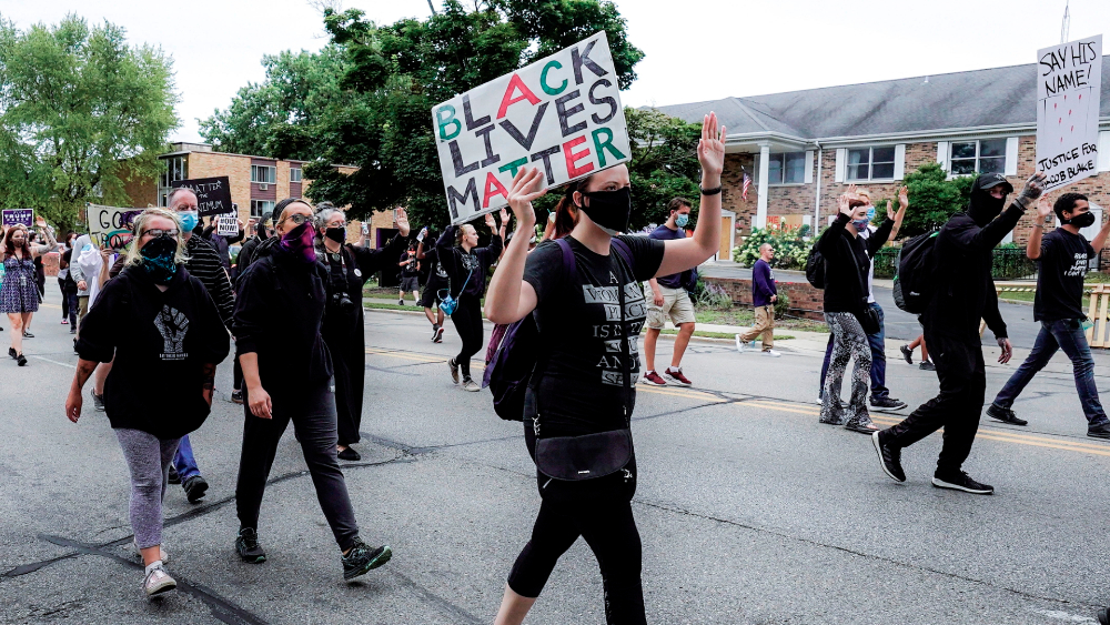 EE.UU. vive otro fin de semana de protestas por violencia policial