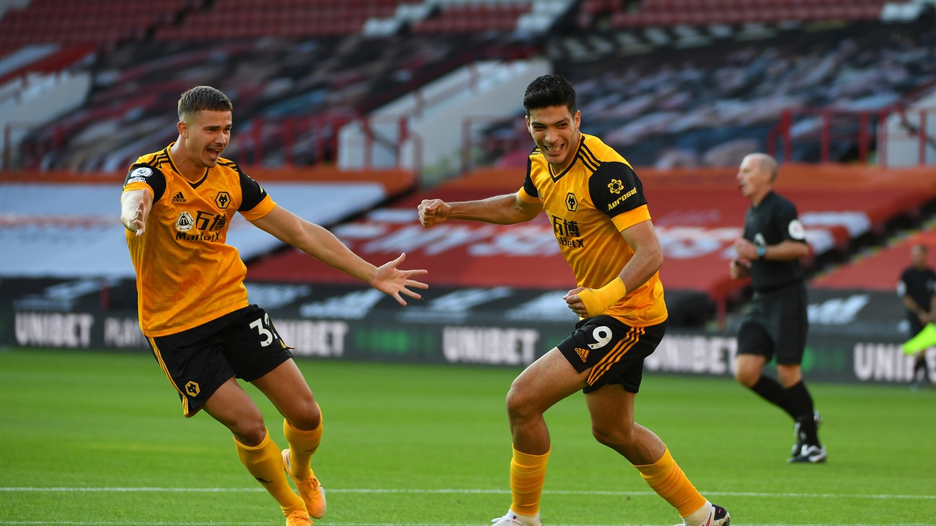 Inicio soñado de temporada: Raúl Jiménez anota a los 3 minutos