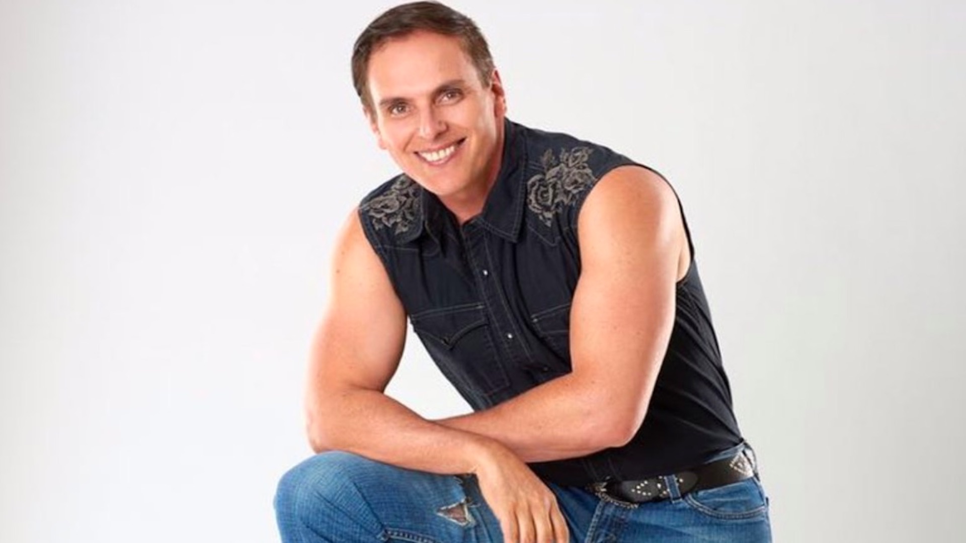 Xavier Ortiz se suicidó, revela su hermana Xavier Ortiz se suicidó, revela su hermana