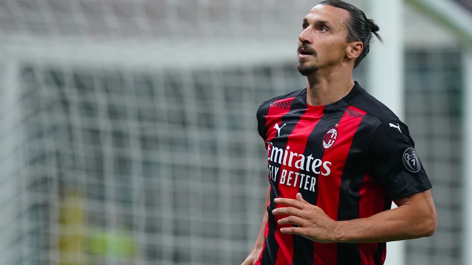 Zlatan Ibrahimovic dio positivo a COVID-19; permanece en cuarentena en su casa