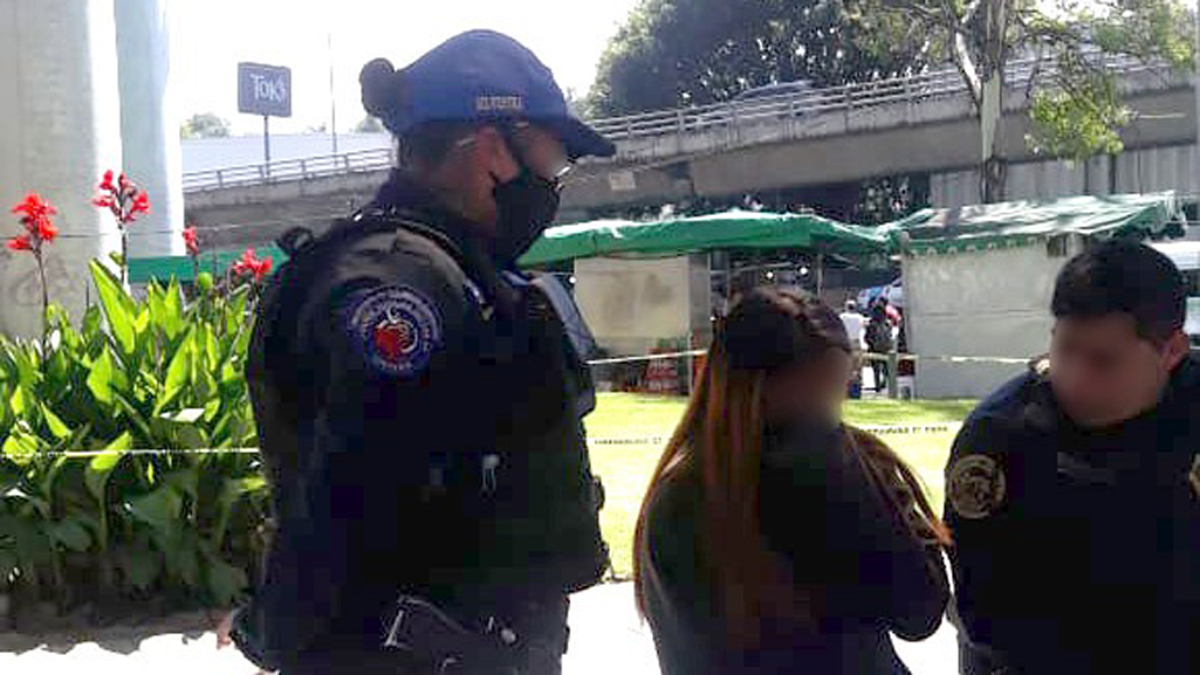 Impiden policías capitalinos suicidio de adolescente de 14 años