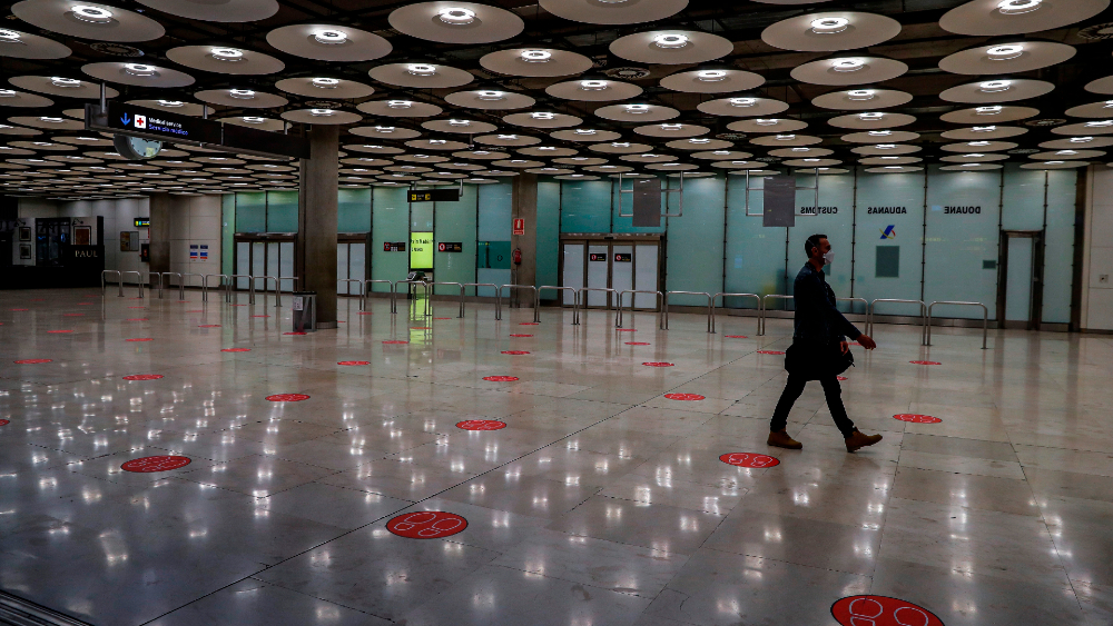 Madrid aplicará restricciones de movilidad en la toda la capital desde hoy