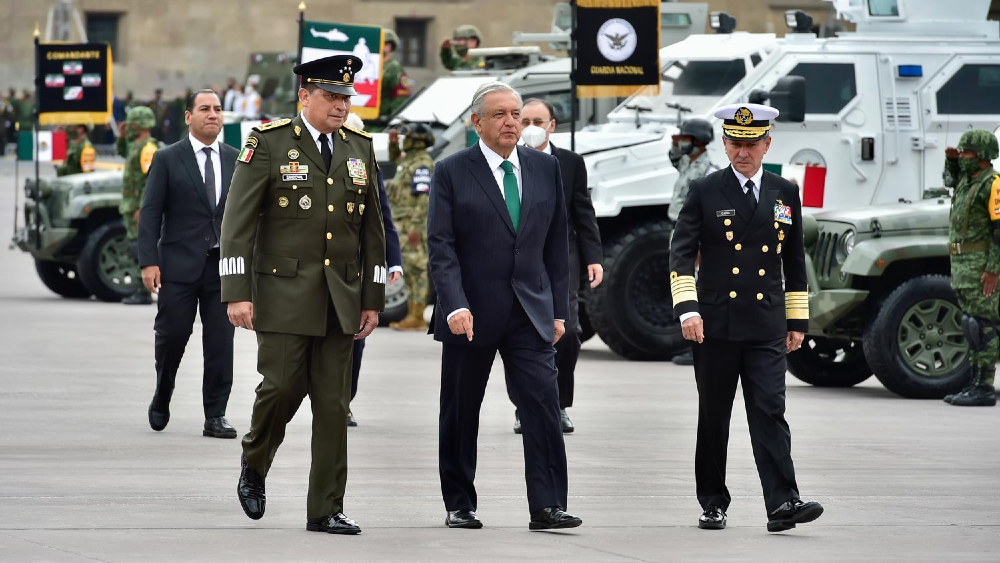 “Les tengo toda la confianza” afirma AMLO al respaldar al General Sandoval y al Almirante Ojeda