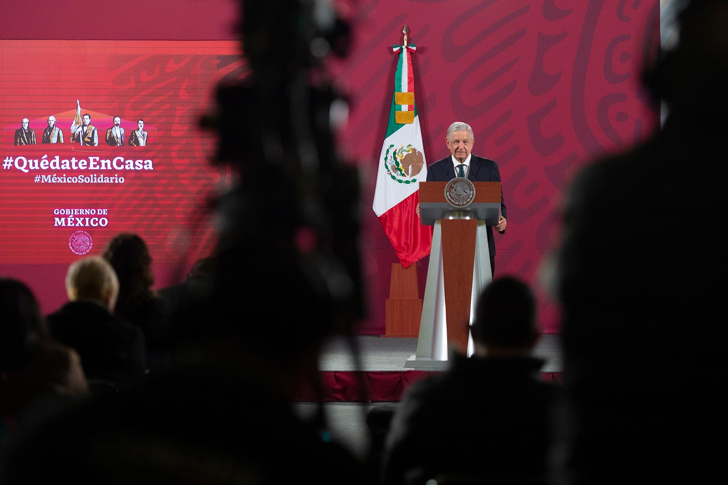 Gobierno de México presenta el plan nacional de vacunación; conferencia (08-12-2020)