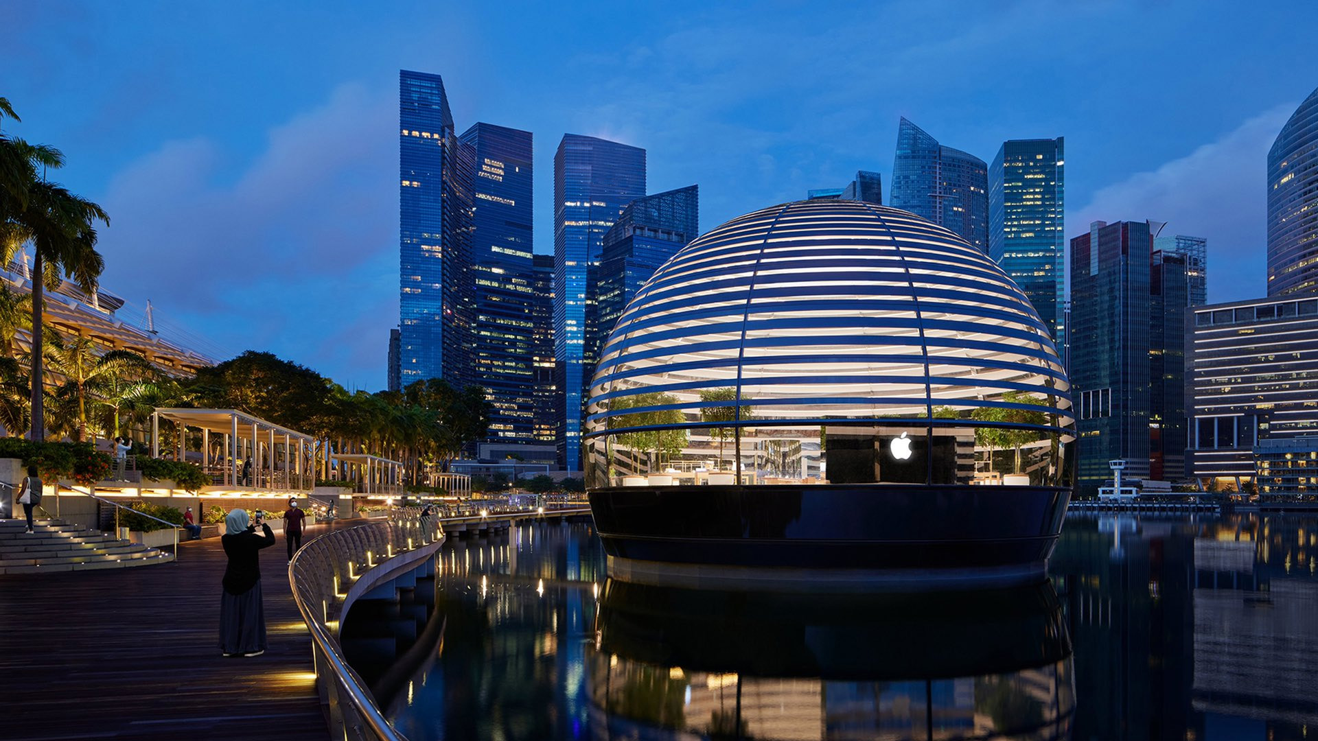 Apple supera ganancias de 2019 en cierre fiscal de 2020 pese a pandemia