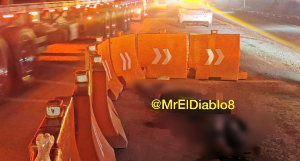 Sujetos intentan asaltar camión en Edomex; pasajeros los matan y tiran a la carretera - asalto-mexico-queretaro-edomex