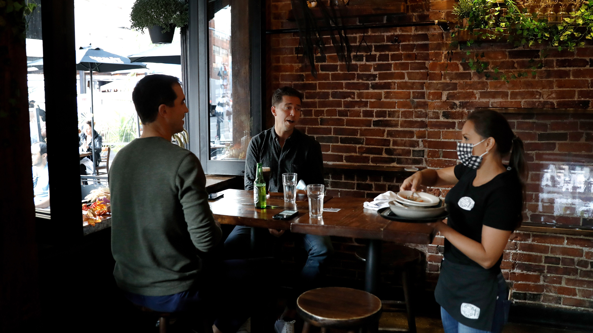 Nueva York solicitará certificado de vacunación en restaurantes y gimnasios Nueva York solicitará certificado de vacunación en restaurantes y gimnasios