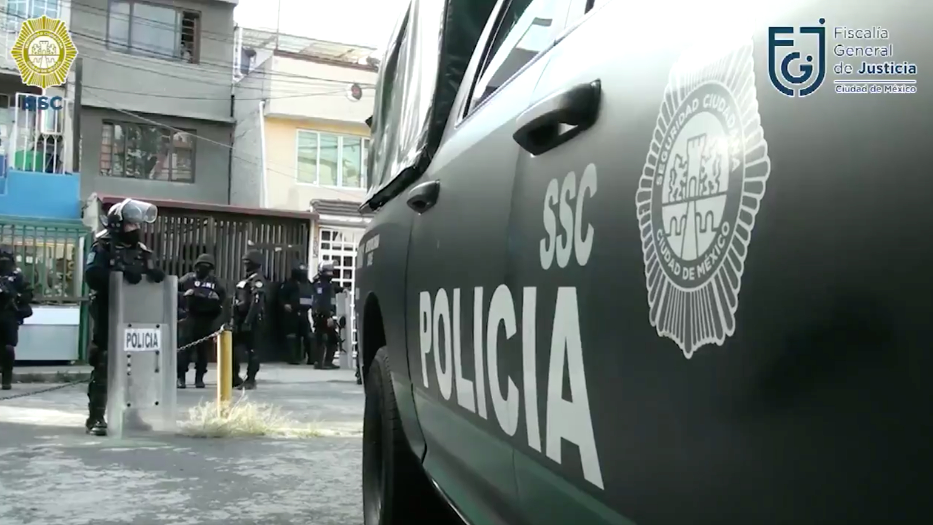 Cateos a inmuebles de Azcapotzalco dejan saldo de cinco detenidos