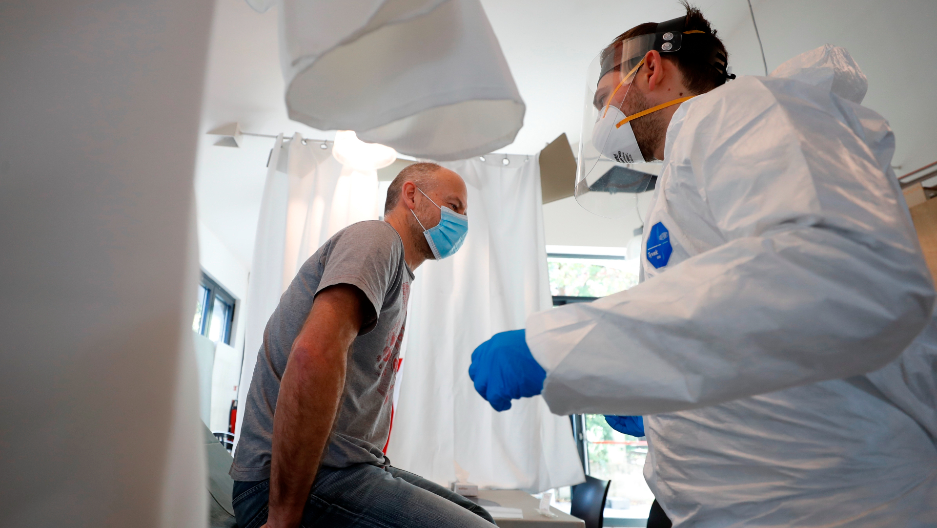 Restricción de movimientos, receta contra el COVID-19 en Europa