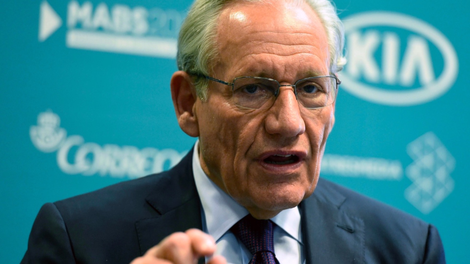 EE.UU. necesita la calma de Biden y no la rabia de Trump, asegura el periodista Bob Woodward