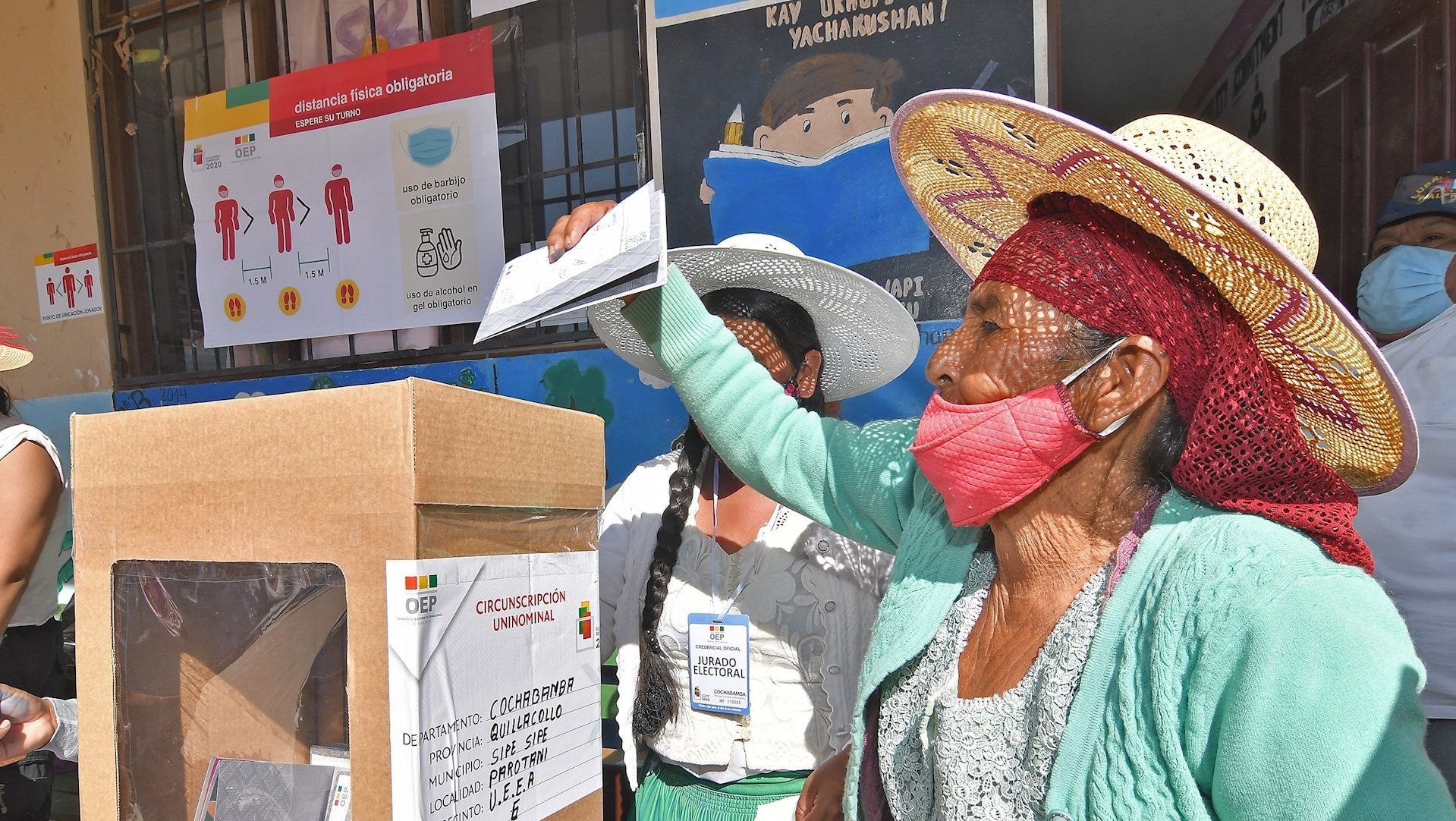 Luis Arce, candidato afín a Evo Morales, aventaja en encuestas de salida en Bolivia