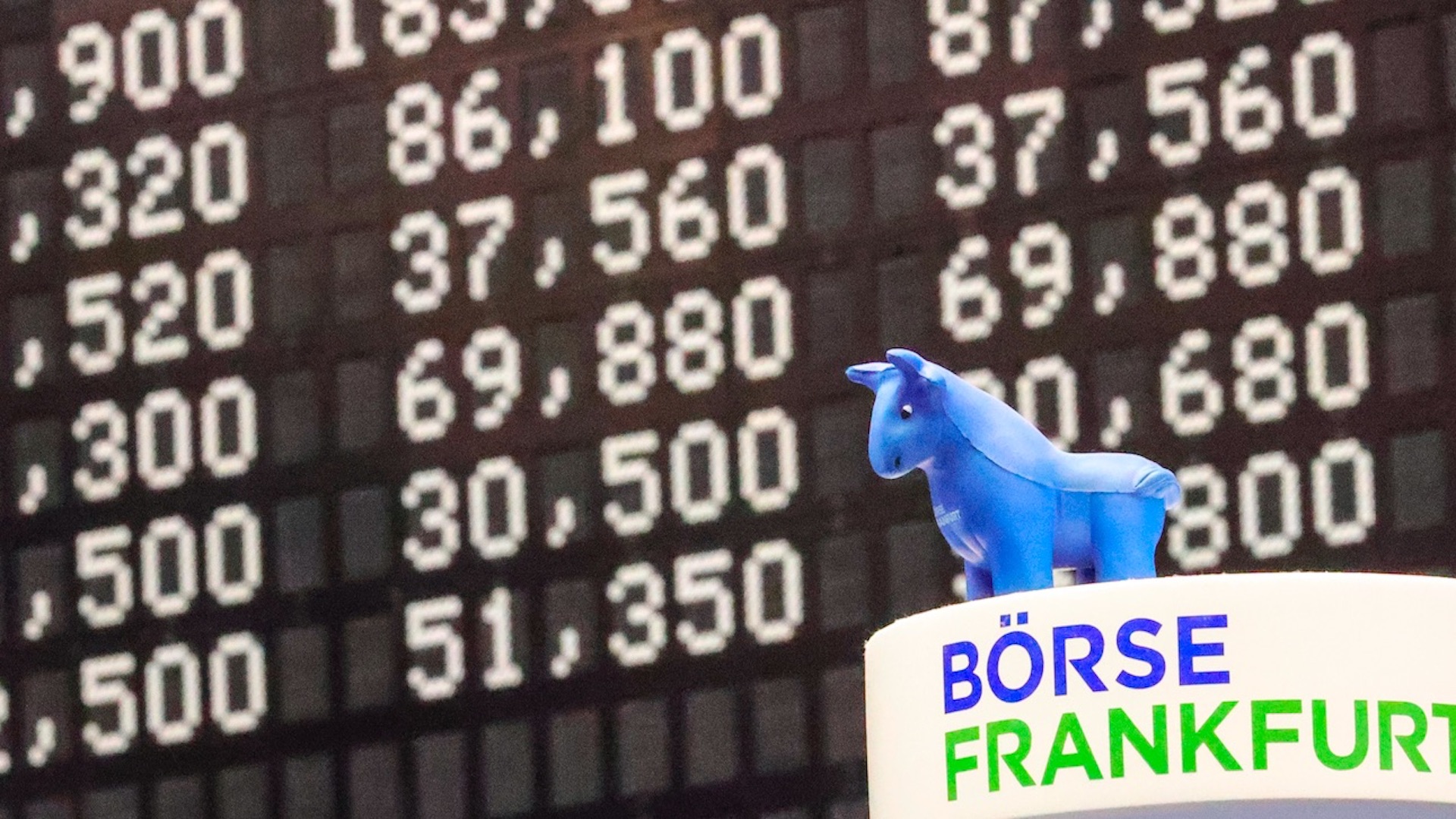 Mercados abren a la baja tras anuncio de positivo a COVID-19 de Donald y Melania Trump