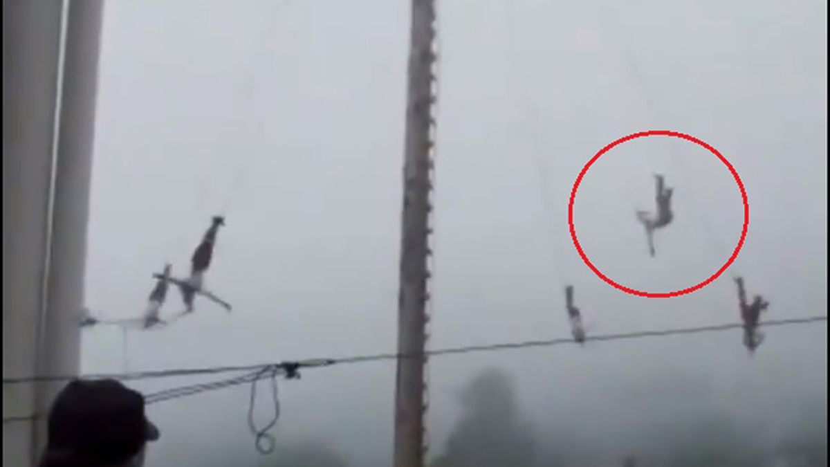 #Video Cae danzante de ‘palo volador’ en Hidalgo; se encuentra grave