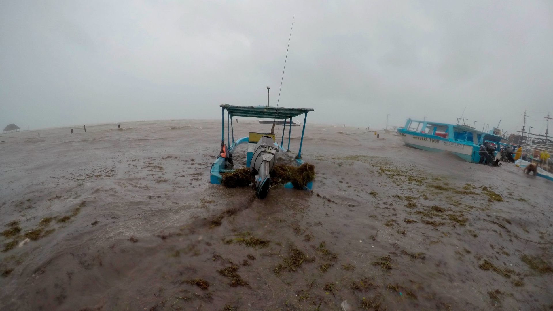 Tormenta tropical Gamma mantendrá lluvias extraordinarias en Quintana Roo y Yucatán