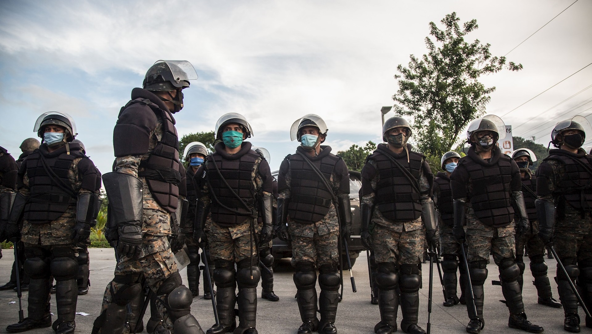 El hambre y un muro de soldados acaban con el ‘sueño americano’ de hondureños