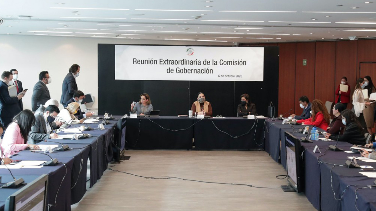 Turna Senado oficio de constitucionalidad de consulta sobre expresidentes a Comisión de Gobernación