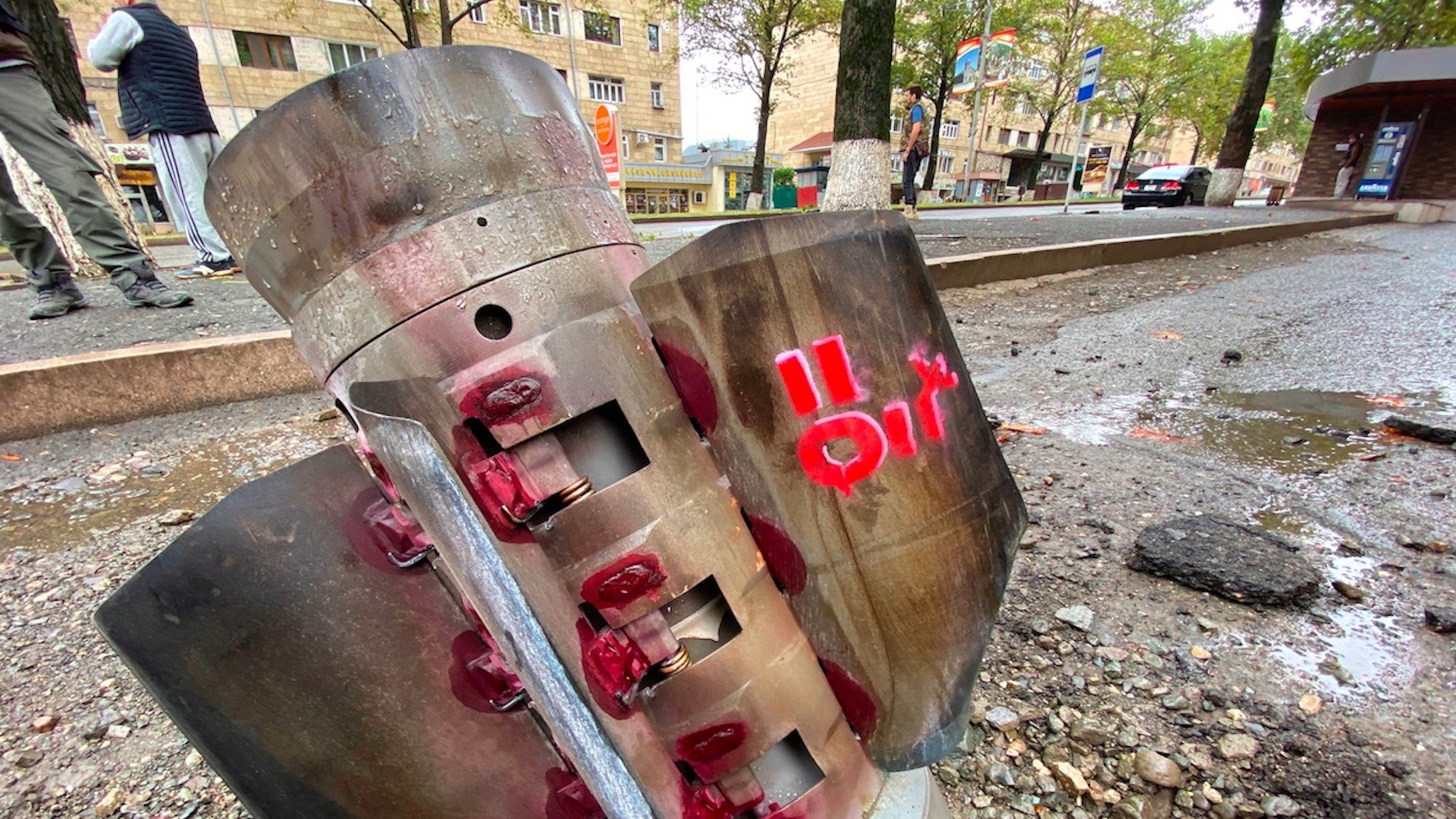 Entra en vigor alto al fuego humanitario entre Armenia y Azerbaiyán