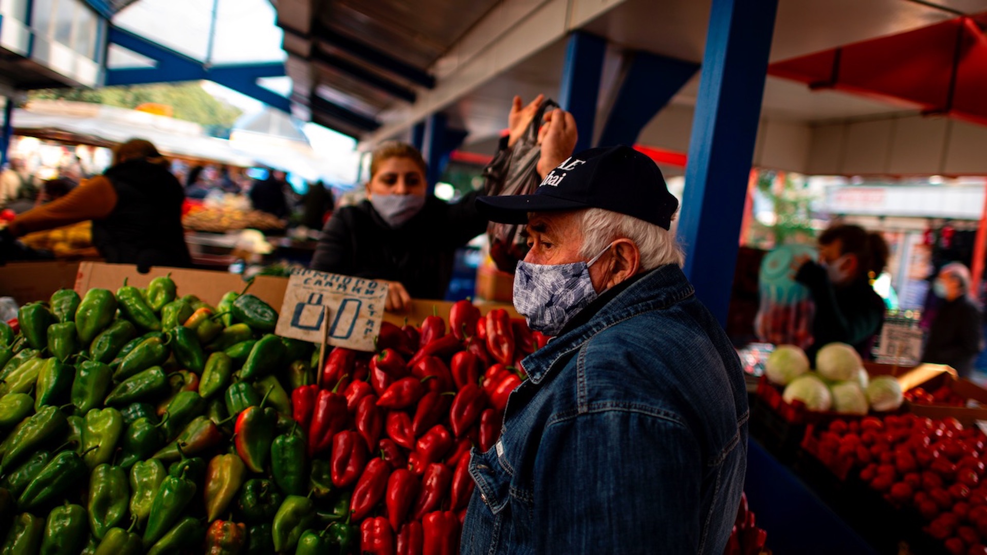 Incremento en número de casos de COVID-19 aumenta posibilidad de colapso hospitalario en Europa