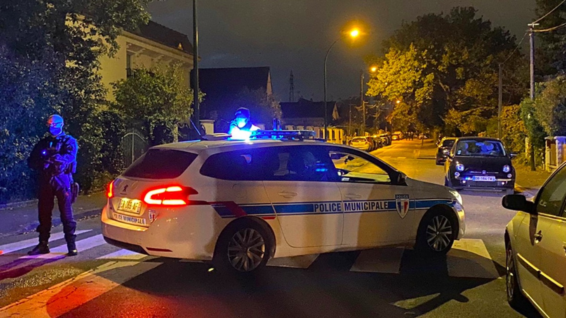 Detienen a nueve relacionados con ataque contra profesor en Francia