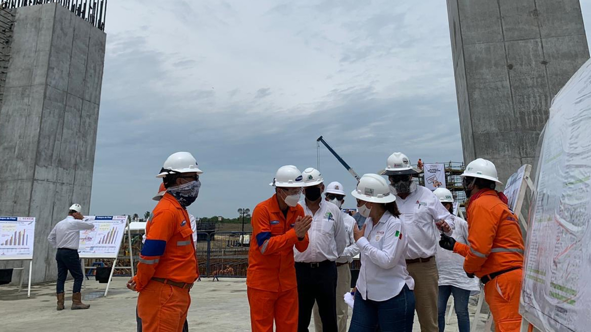 Solicita FMI a México posponer proyecto de refinería de Dos Bocas hasta que sea rentable