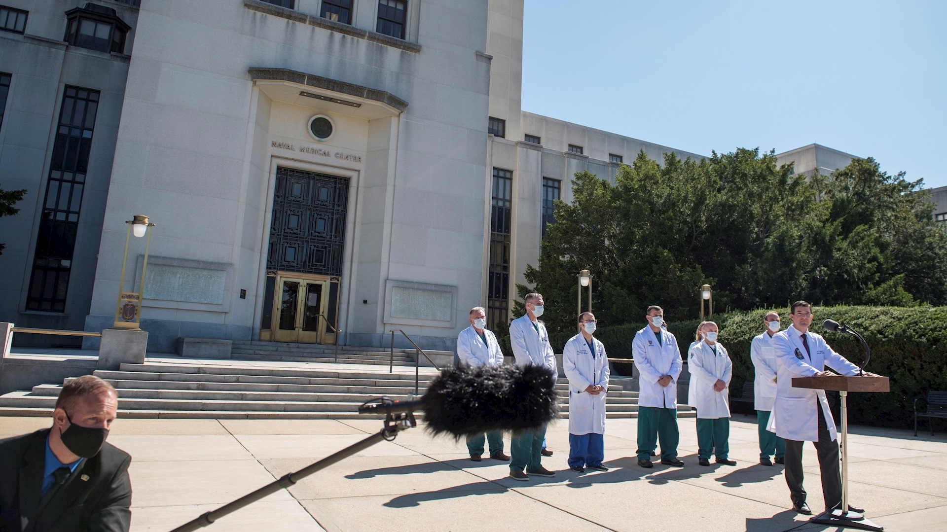 Los médicos se muestran “cautelosamente optimistas” con el progreso de Trump