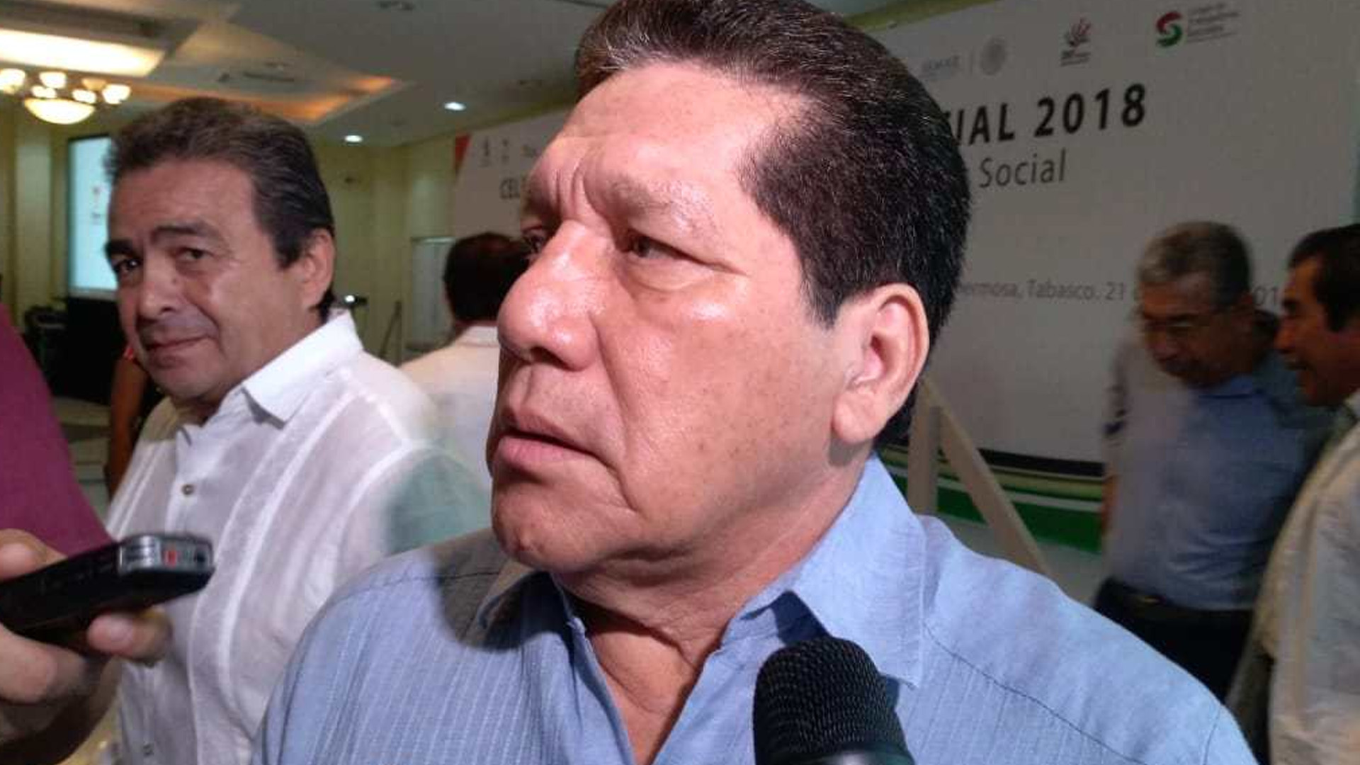 Catean propiedades de Rommel Cerna Leeder, exsecretario de Salud de Tabasco
