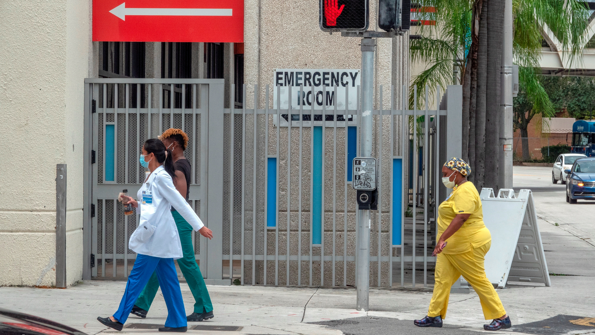 Casos nuevos de COVID-19 aumentan en Florida en medio de la preocupación y la campaña