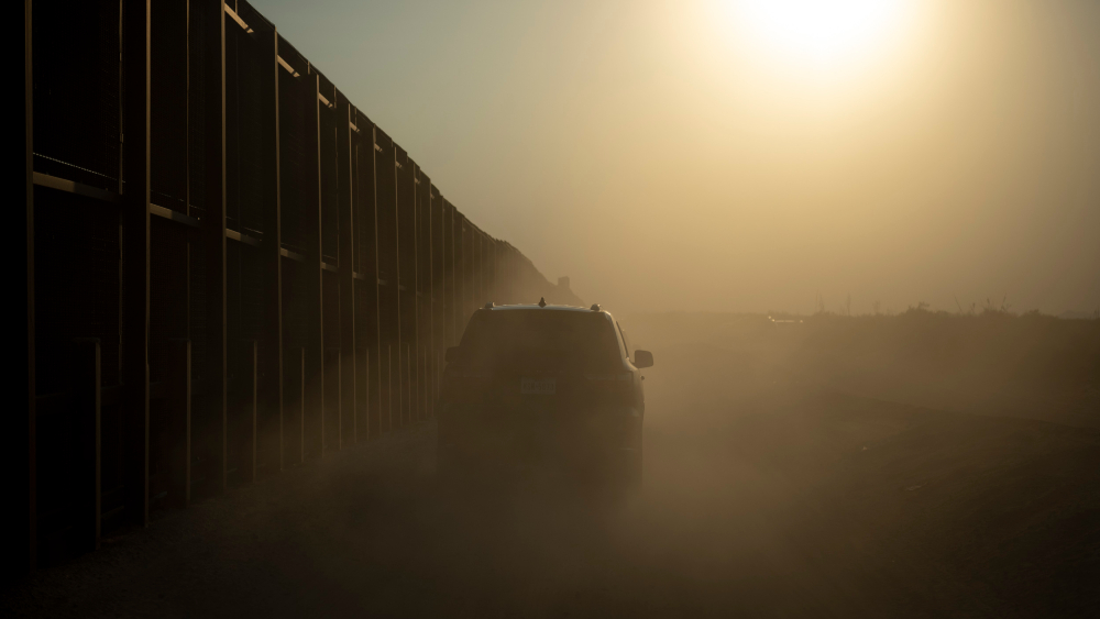 Biden detendrá construcción muro fronterizo y relajará políticas migratorias en Estados Unidos