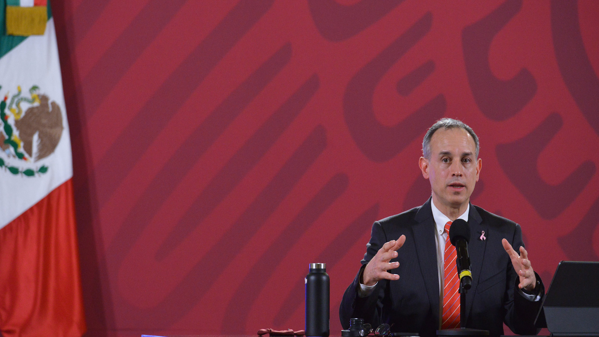 Estrategia del Gobierno ante COVID-19 no cambiará ante rebrote, afirma López-Gatell