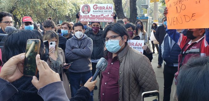 Hubo trampa en encuesta del INE: Gibrán Ramírez