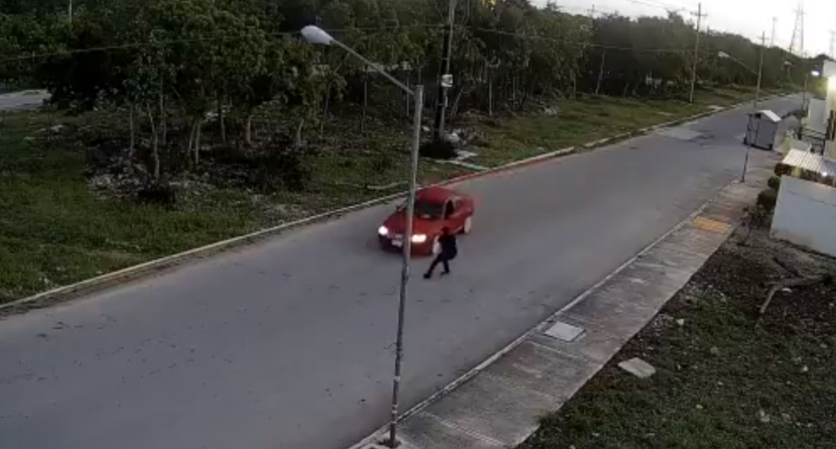 #Video Asesinan a José Carlos Ortiz Ontiveros, jefe de custodios de penal de Cancún