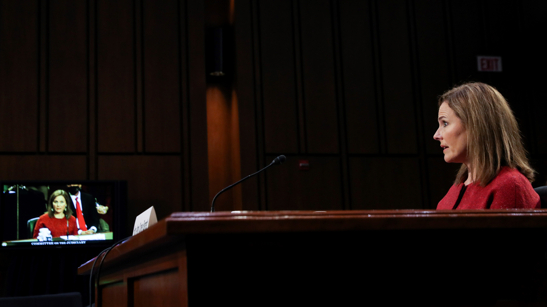 Evita Amy Coney Barrett pronunciarse sobre el aborto en comparecencia ante el Senado de EE.UU. - jueza-amy-coney-barret-durante-comparecencia-ante-el-senado-de-eeuu