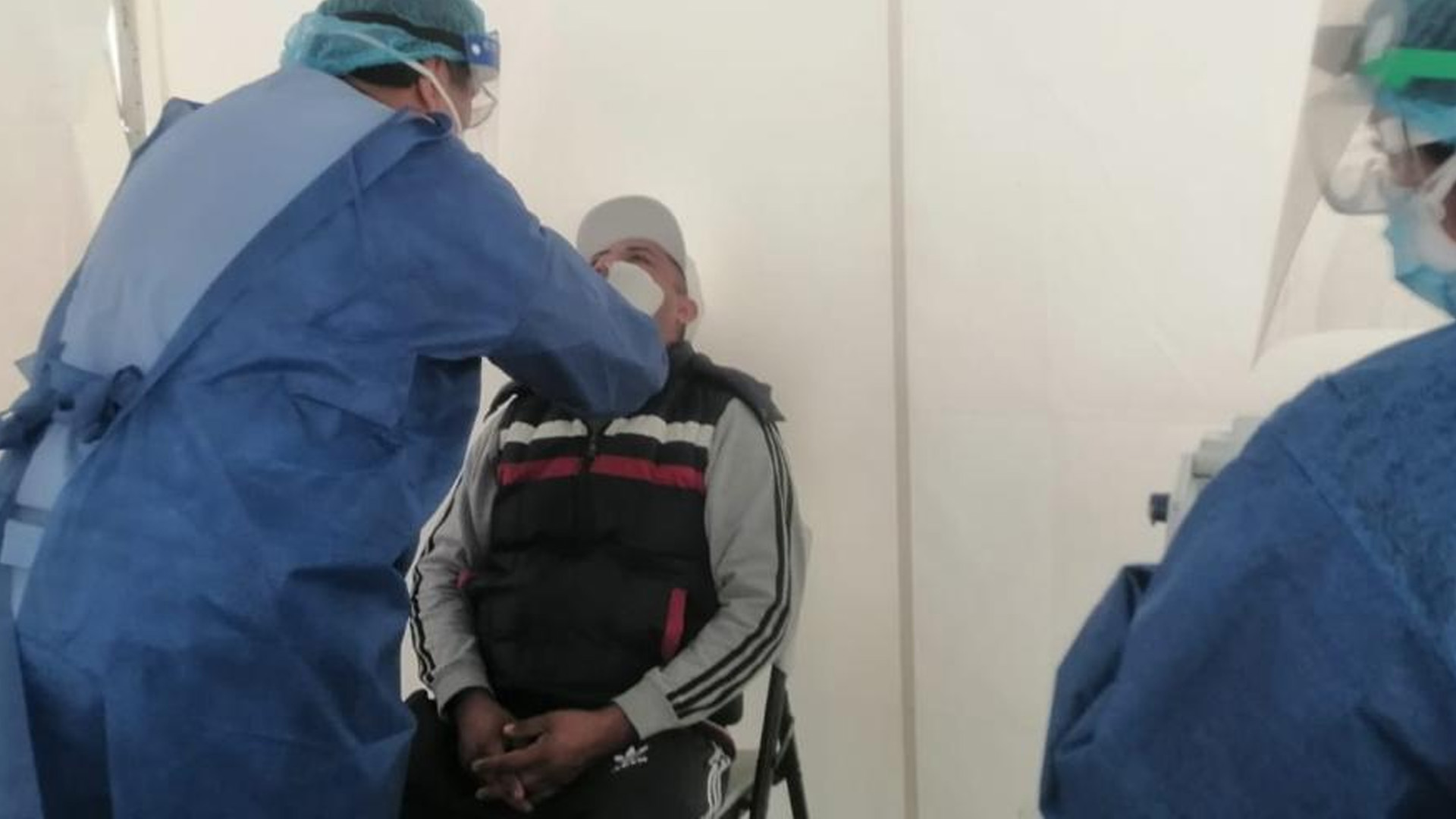 Ciudad de México mantiene 158 colonias con atención prioritaria por COVID-19; reubicará 20 kioskos de salud