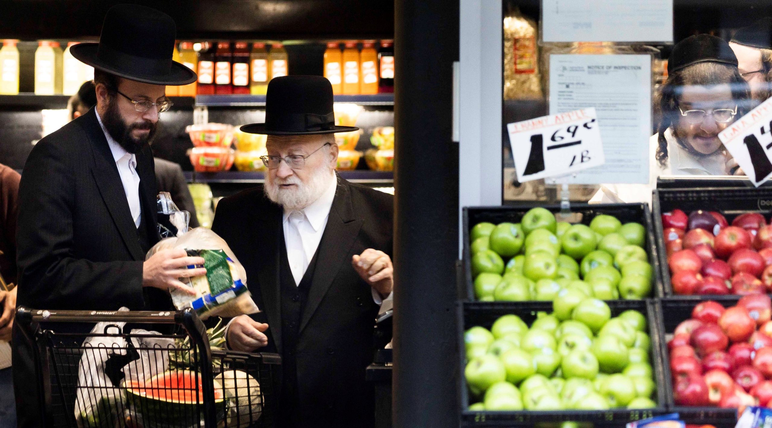 Cerrará Nueva York negocios no esenciales en zonas con brotes de COVID-19 - las-comunidades-mas-afectadas-por-rebrotes-de-covid-19-son-aquellas-en-las-que-se-acumulan-los-judios-ortodoxos-scaled