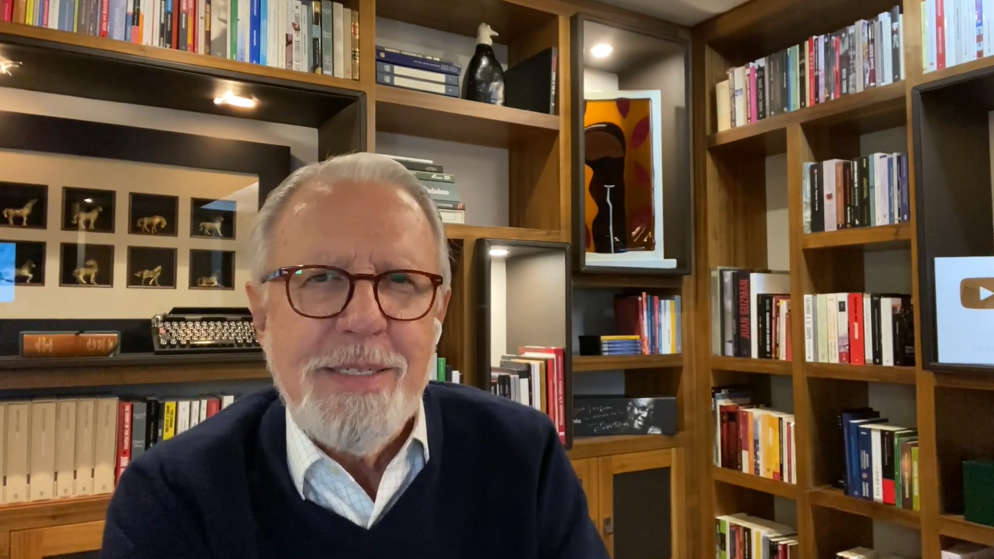 ¡Las noticias! Aunque lo critique la autoridad, el mes que viene superaremos los 100 mil muertos por COVID-19