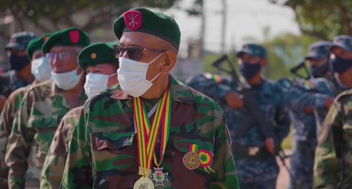 Militares que capturaron al Che son homenajeados en Bolivia